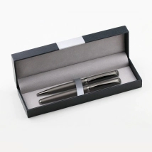BOLIGRAFOS FRANKFURT JUEGO X 2 ROLLER + BOLIGRAFO. CAJA Y BOLSA DE REGALO